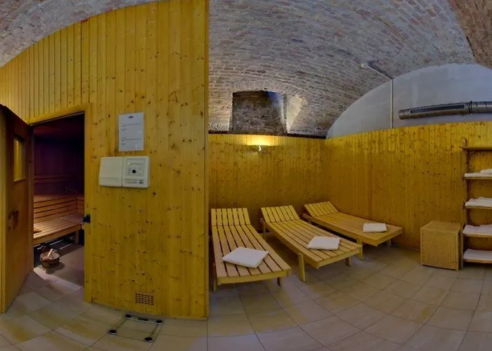 Starlight Renngasse Aparthotel 4*