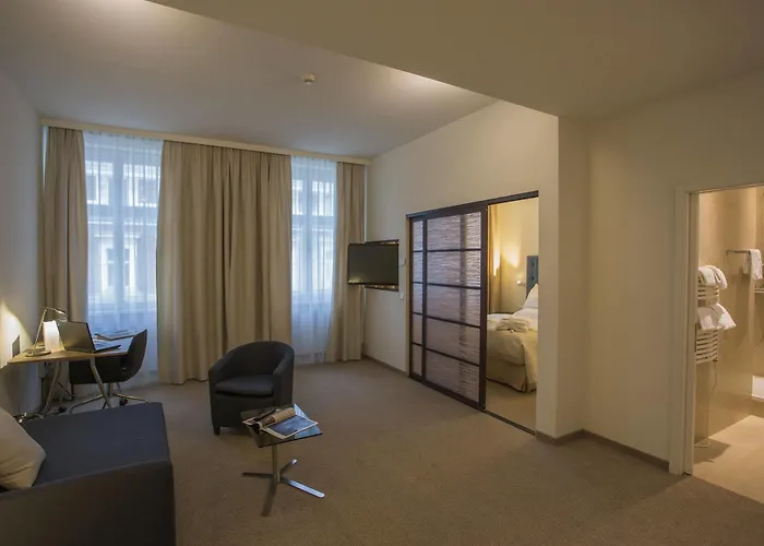 Starlight Renngasse 4*
