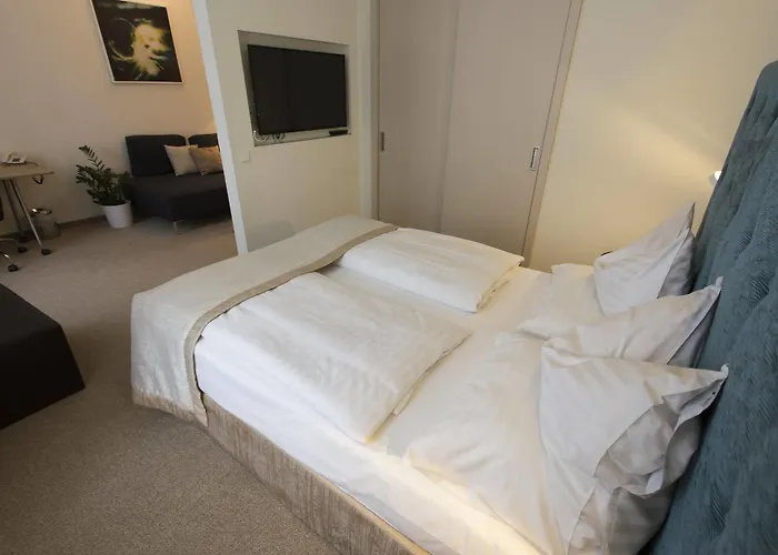 Aparthotel Starlight Renngasse 4*