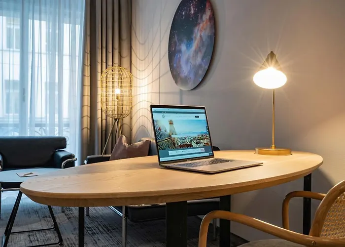Starlight Renngasse Aparthotel 4*